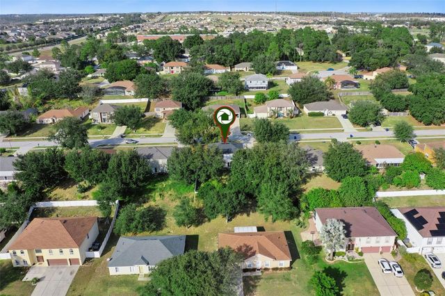 1028 FOX TRAIL AVENUE, Minneola, FL 34715