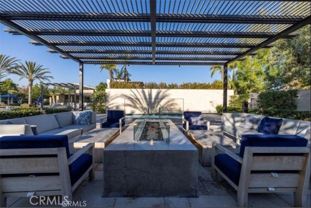 Image 22 of property listing at 73 Cartwheel, Irvine, CA 92618