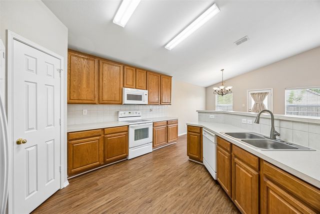 505 Cassia Way, Arlington, TX 76002