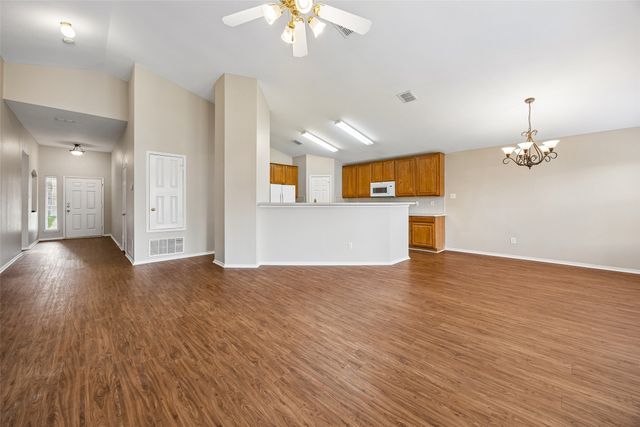505 Cassia Way, Arlington, TX 76002