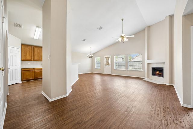 505 Cassia Way, Arlington, TX 76002