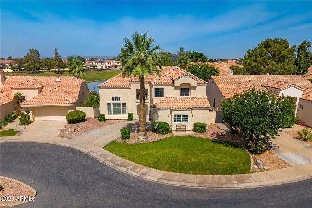 Image 2 of property listing at 2174 W PENINSULA Circle, Chandler, AZ 85248