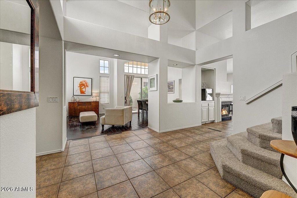 Image 20 of property listing at 2174 W PENINSULA Circle, Chandler, AZ 85248