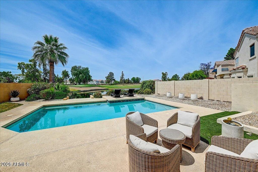 Image 31 of property listing at 2174 W PENINSULA Circle, Chandler, AZ 85248