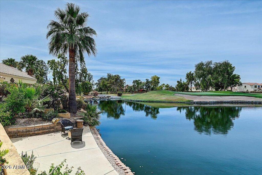 Image 33 of property listing at 2174 W PENINSULA Circle, Chandler, AZ 85248