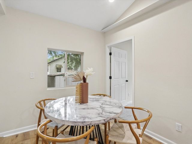 1954 Lincoln Avenue, Des Moines, IA 50314
