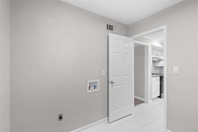 155 Bear Run Court, Chattahoochee Hills, GA 30268