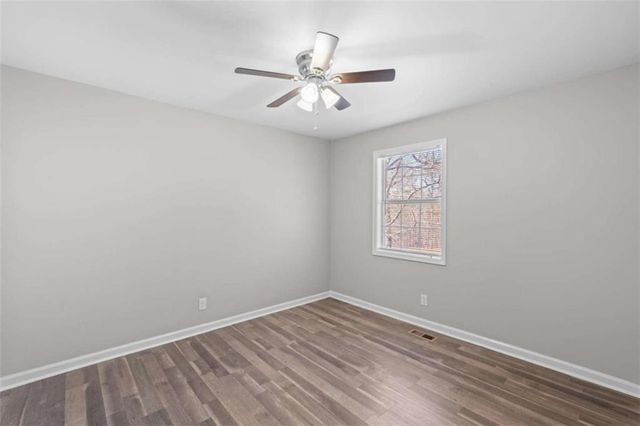 155 Bear Run Court, Chattahoochee Hills, GA 30268