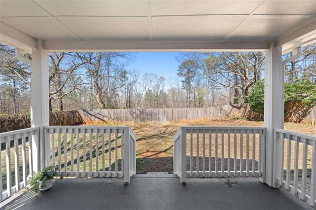 155 Bear Run Court, Chattahoochee Hills, GA 30268