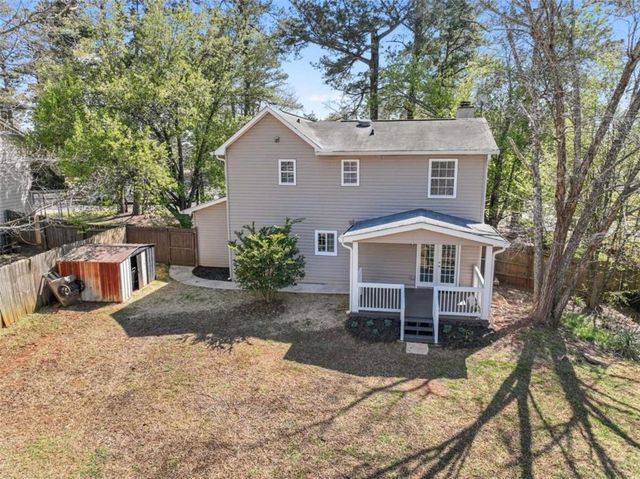 155 Bear Run Court, Chattahoochee Hills, GA 30268