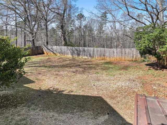 155 Bear Run Court, Chattahoochee Hills, GA 30268