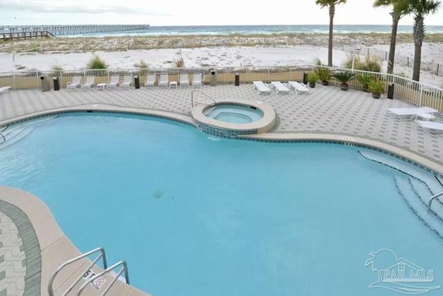 8573 Gulf Blvd 501, Navarre, FL 32566