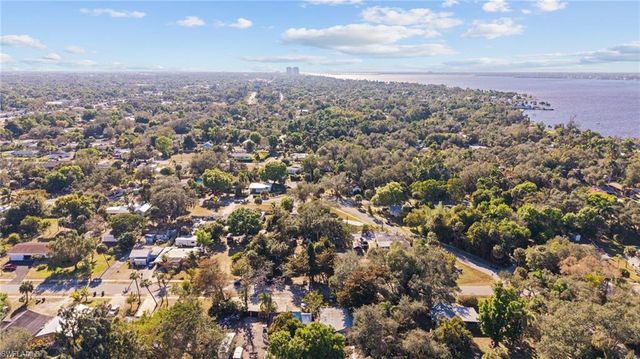 260 Delray AVE, Fort Myers, FL 33905