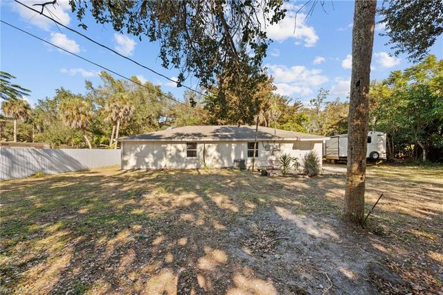 260 Delray AVE, Fort Myers, FL 33905