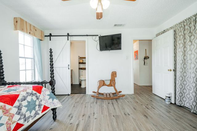 9091 Bluebonnet Drive, Scurry, TX 75158