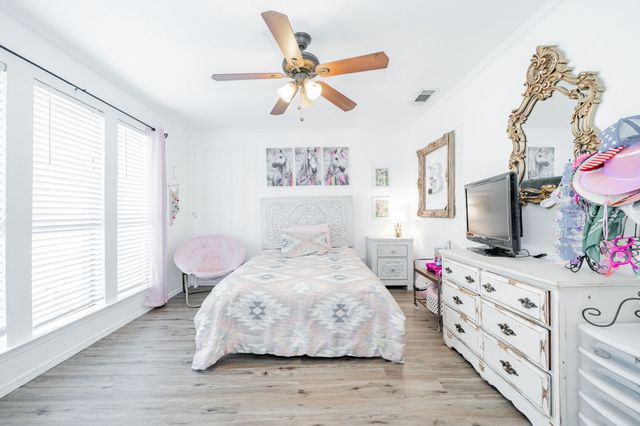 9091 Bluebonnet Drive, Scurry, TX 75158