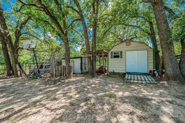 9091 Bluebonnet Drive, Scurry, TX 75158