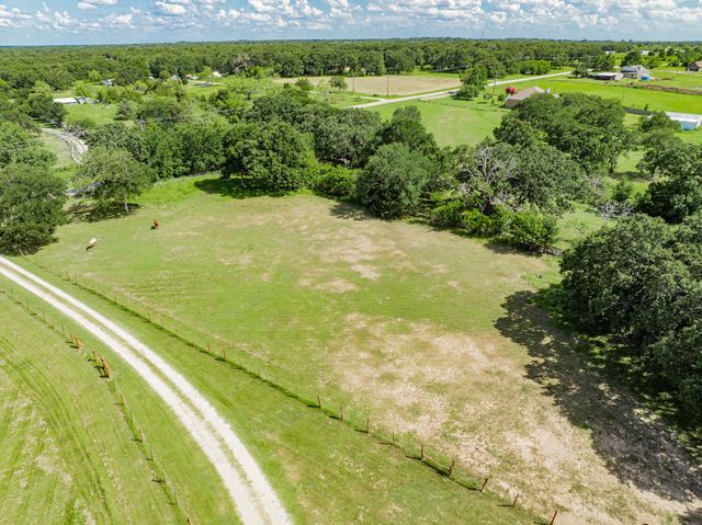 9091 Bluebonnet Drive, Scurry, TX 75158