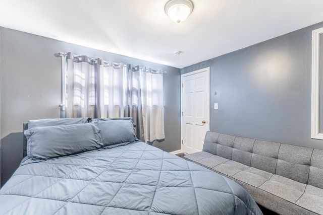 3529 George Street, Franklin Park, IL 60131