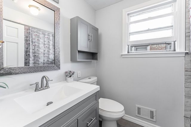 3529 George Street, Franklin Park, IL 60131