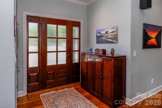 118 McOwenben Pass, Lake Lure, NC 28746