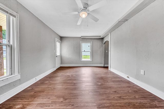 1002 Stewart AVE, Roanoke, VA 24013