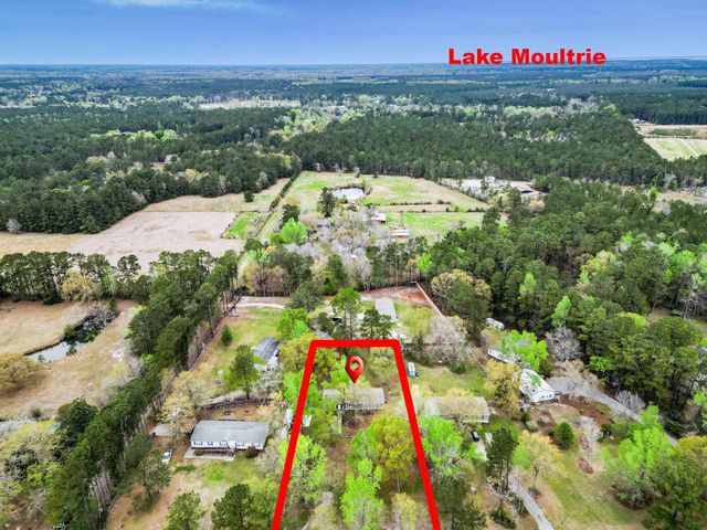 809 Coral Acres Drive, Moncks Corner, SC 29461