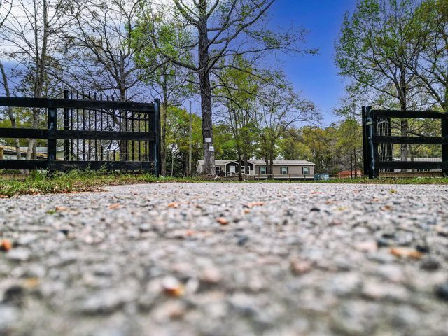 809 Coral Acres Drive, Moncks Corner, SC 29461