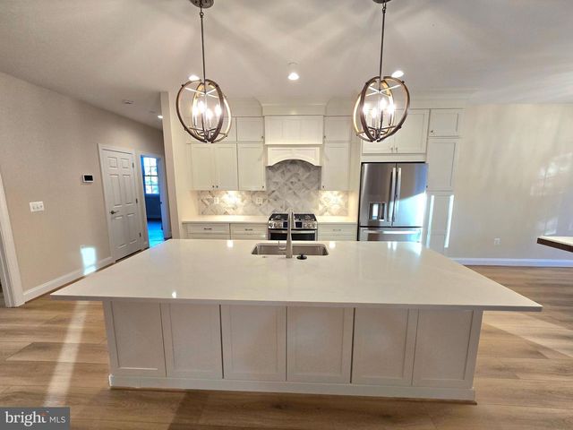 3121 ALFALFA CIR, La Plata, MD 20646