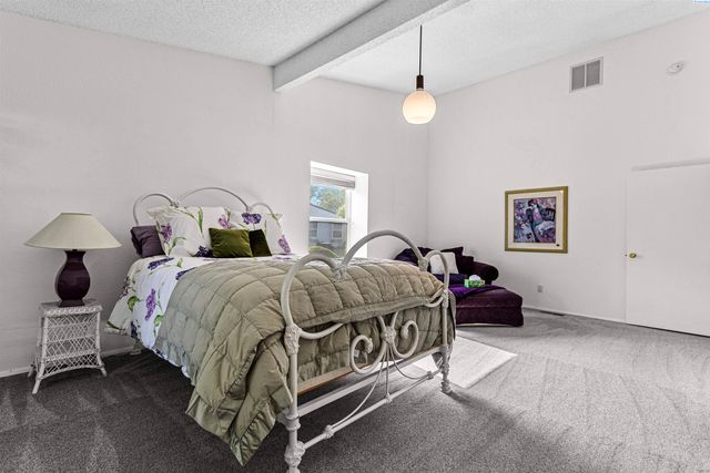 2029 Weiskopf Court, Richland, WA 99352