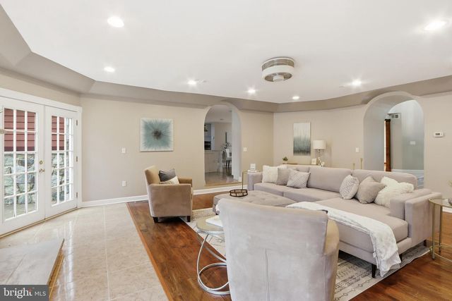 2704 MARTELLO DR, Silver Spring, MD 20904