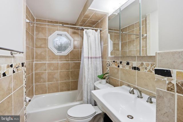 2704 MARTELLO DR, Silver Spring, MD 20904