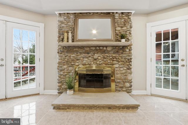 2704 MARTELLO DR, Silver Spring, MD 20904