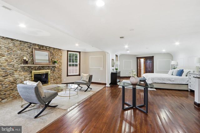 2704 MARTELLO DR, Silver Spring, MD 20904