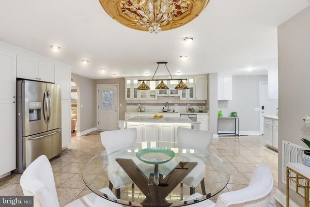 2704 MARTELLO DR, Silver Spring, MD 20904