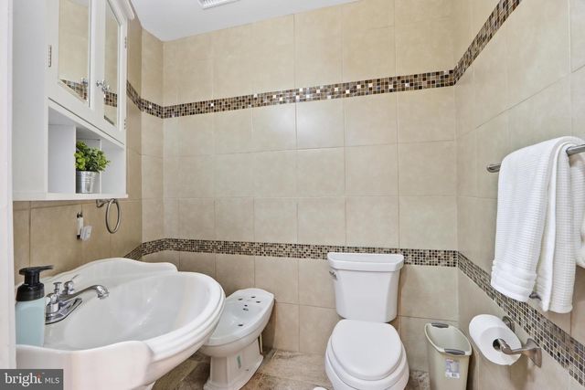 2704 MARTELLO DR, Silver Spring, MD 20904