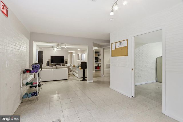 2704 MARTELLO DR, Silver Spring, MD 20904