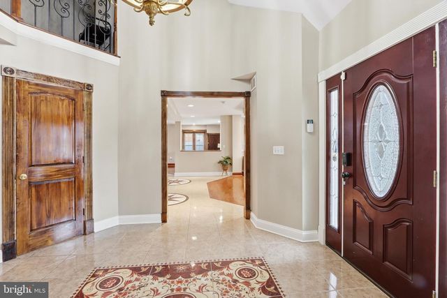 2704 MARTELLO DR, Silver Spring, MD 20904