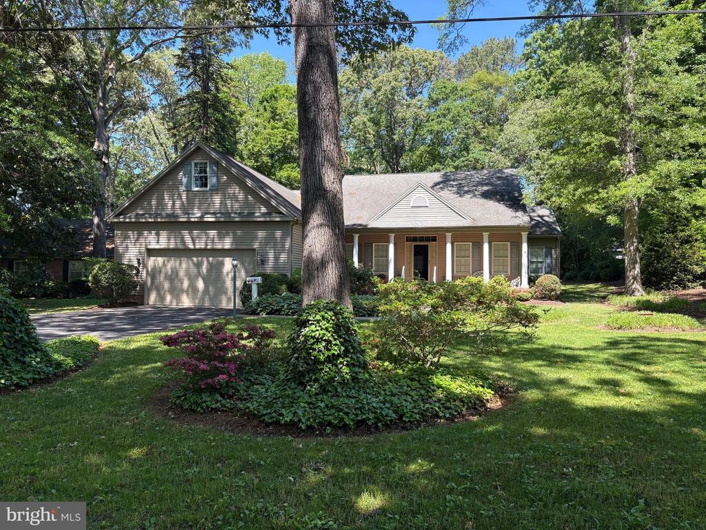 Image 1 of property listing at 509 DOGWOOD DR, Salisbury, MD 21801