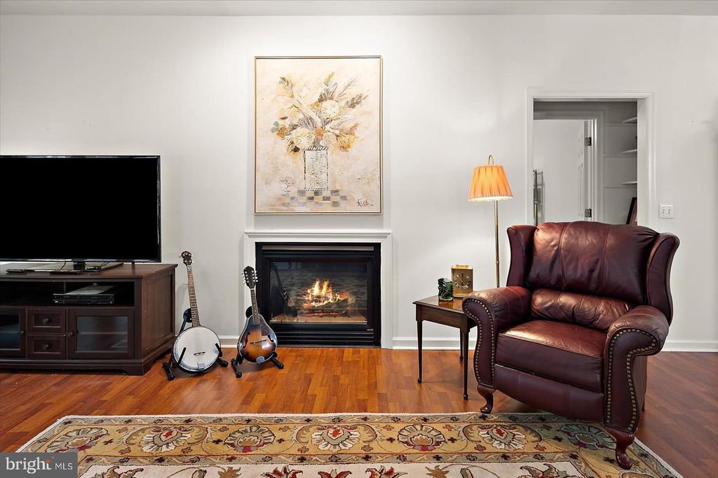 Image 15 of property listing at 509 DOGWOOD DR, Salisbury, MD 21801
