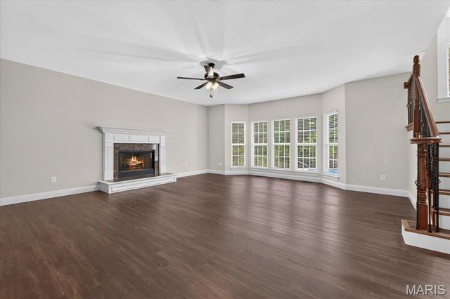 20 Creek Pass Court, St Charles, MO 63304