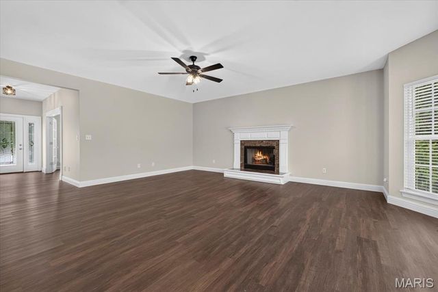20 Creek Pass Court, St Charles, MO 63304