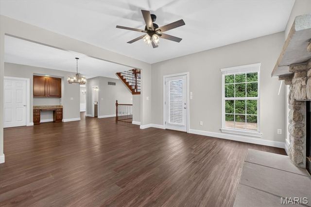 20 Creek Pass Court, St Charles, MO 63304