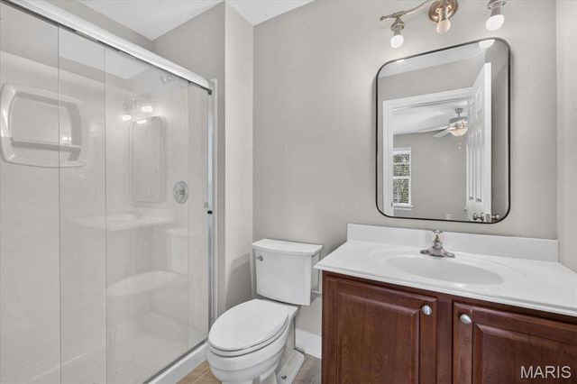 20 Creek Pass Court, St Charles, MO 63304