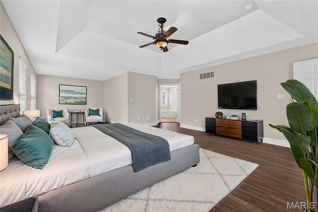 20 Creek Pass Court, St Charles, MO 63304