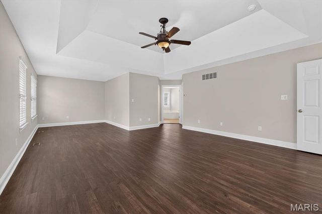 20 Creek Pass Court, St Charles, MO 63304