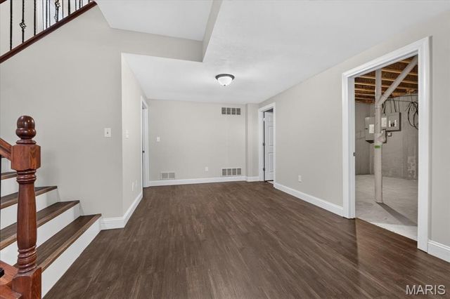 20 Creek Pass Court, St Charles, MO 63304