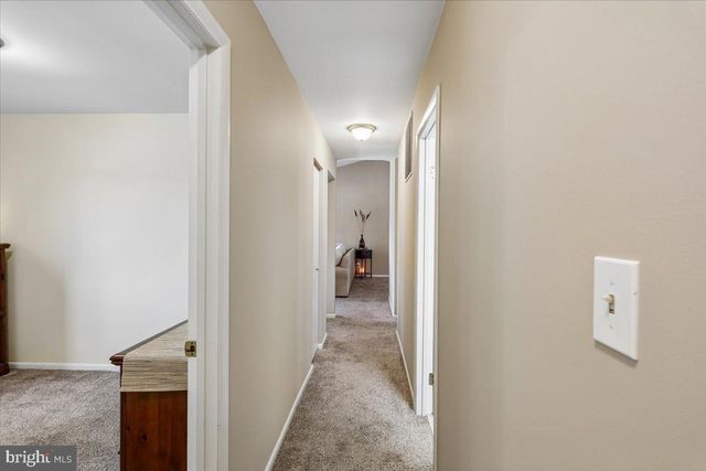146 HOLLY CIR, Baltimore, MD 21221