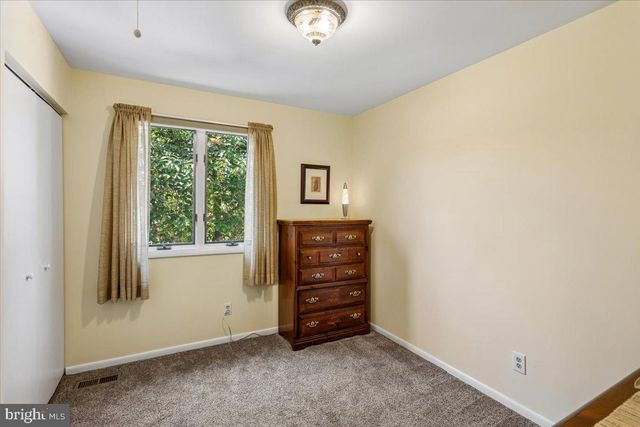 146 HOLLY CIR, Baltimore, MD 21221