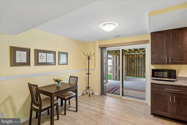 146 HOLLY CIR, Baltimore, MD 21221